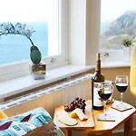 Denelea - Stunning Sea Views! Apartment