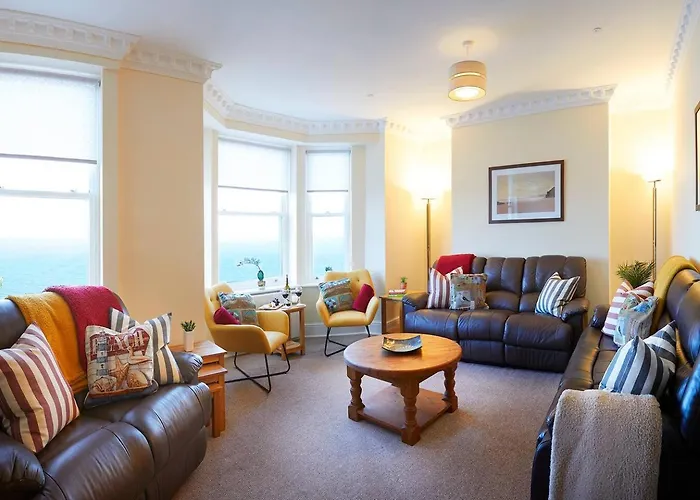 Denelea - Stunning Sea Views! شقة سكرابورو