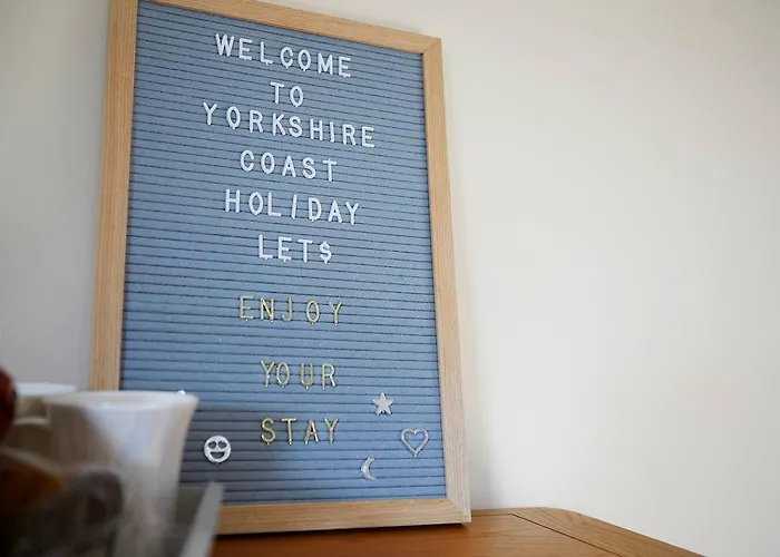 Denelea - Stunning Sea Views!